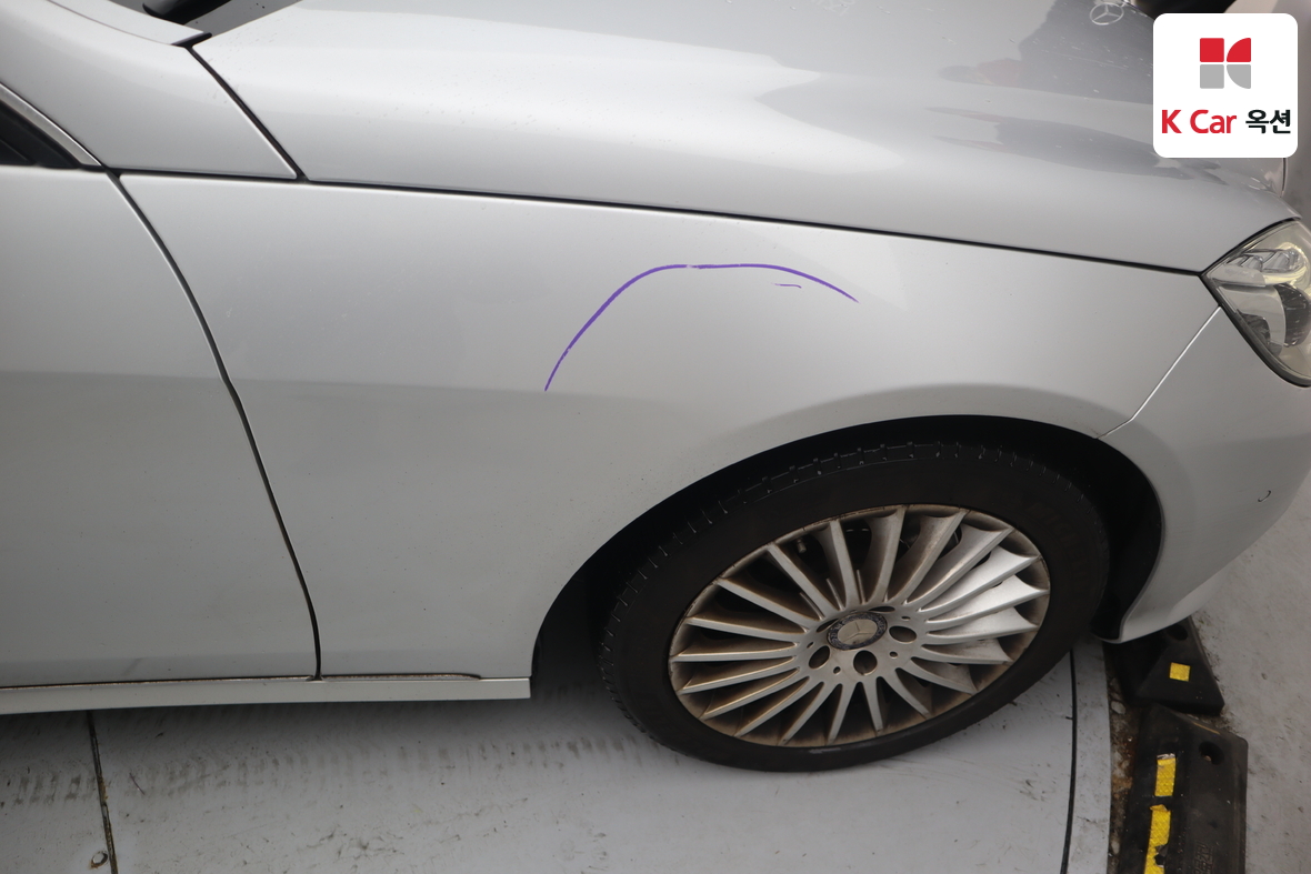 Mercedes-Benz E-Class 2014 - Image 39