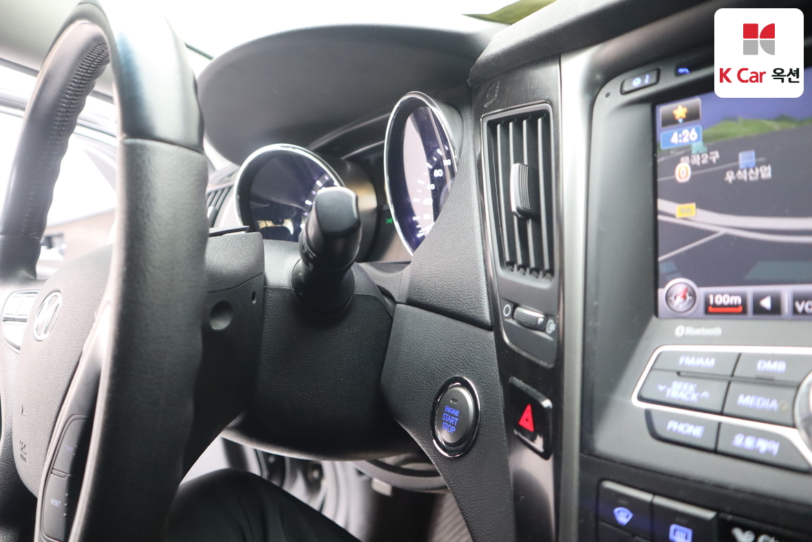 هيونداي سوناتا 2012 - صورة 11