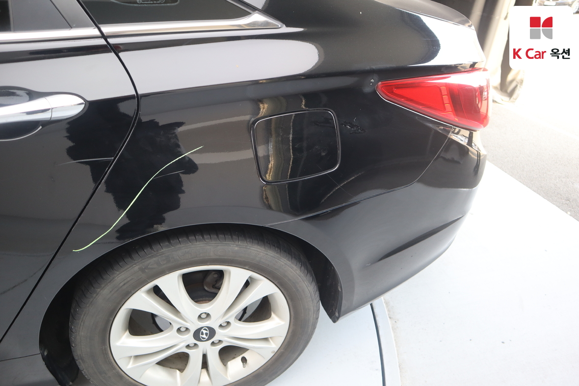 هيونداي سوناتا 2012 - صورة 44