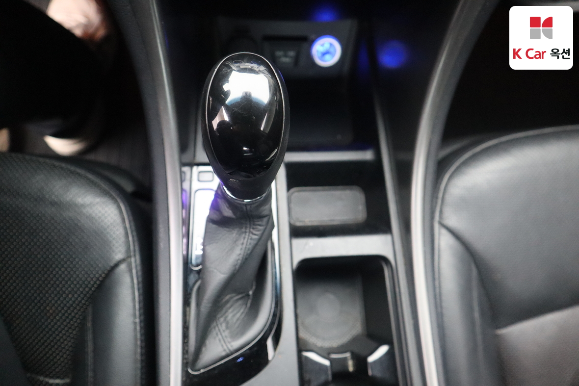 هيونداي سوناتا 2012 - صورة 15