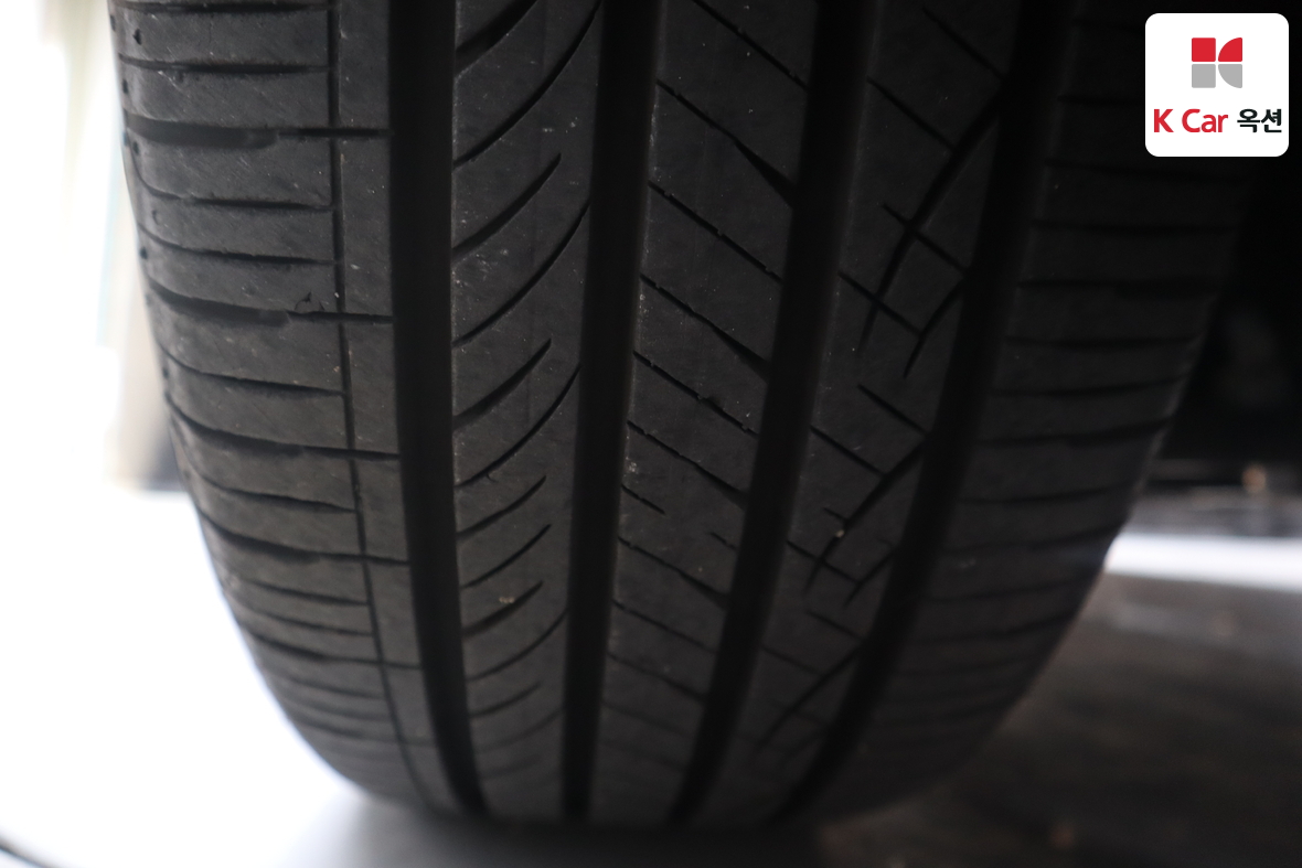 هيونداي سوناتا 2012 - صورة 30