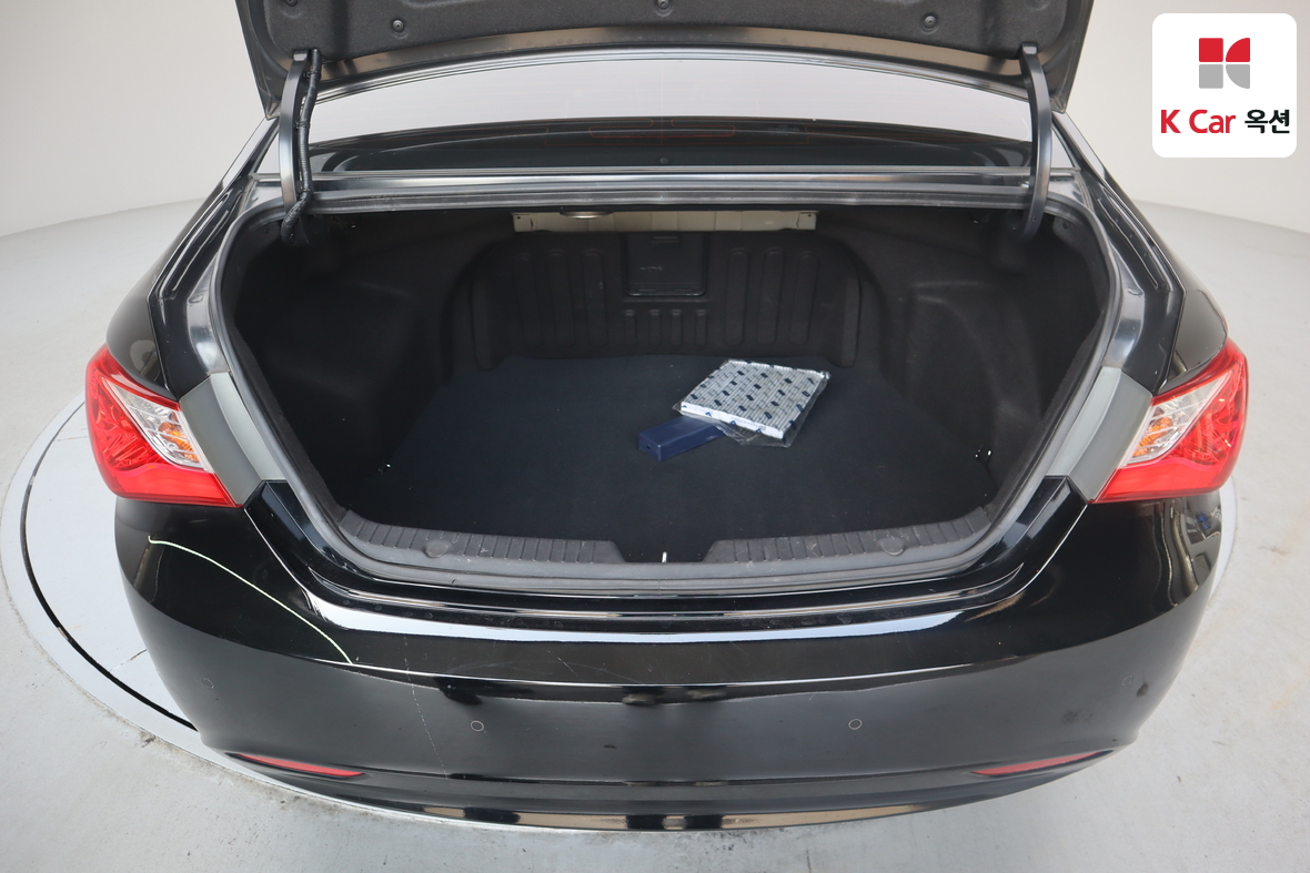 هيونداي سوناتا 2012 - صورة 24