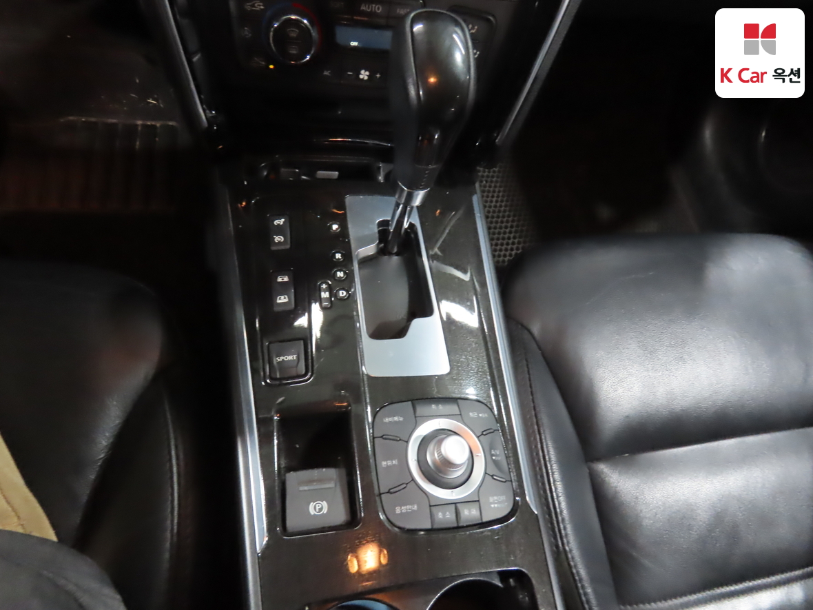 Renault Samsung SM7 2012 - Image 16