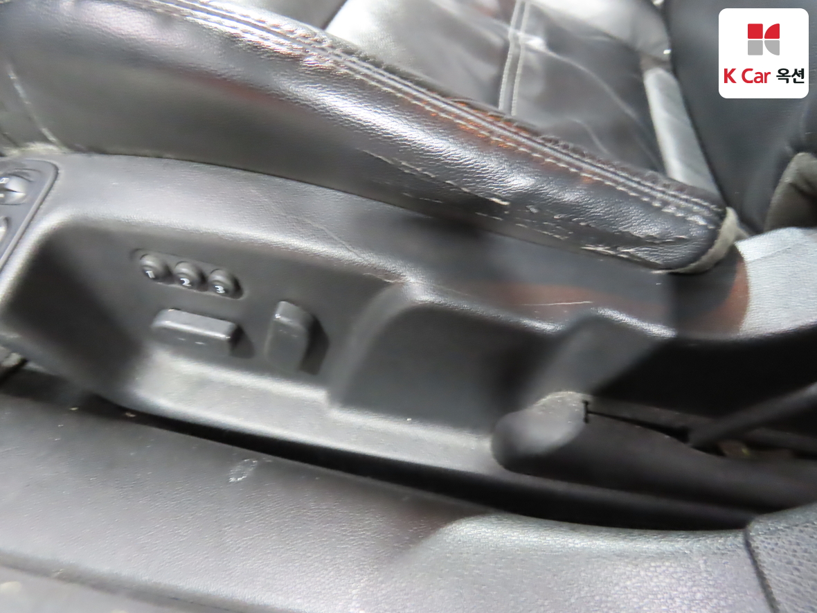 Renault Samsung SM7 2012 - Image 20