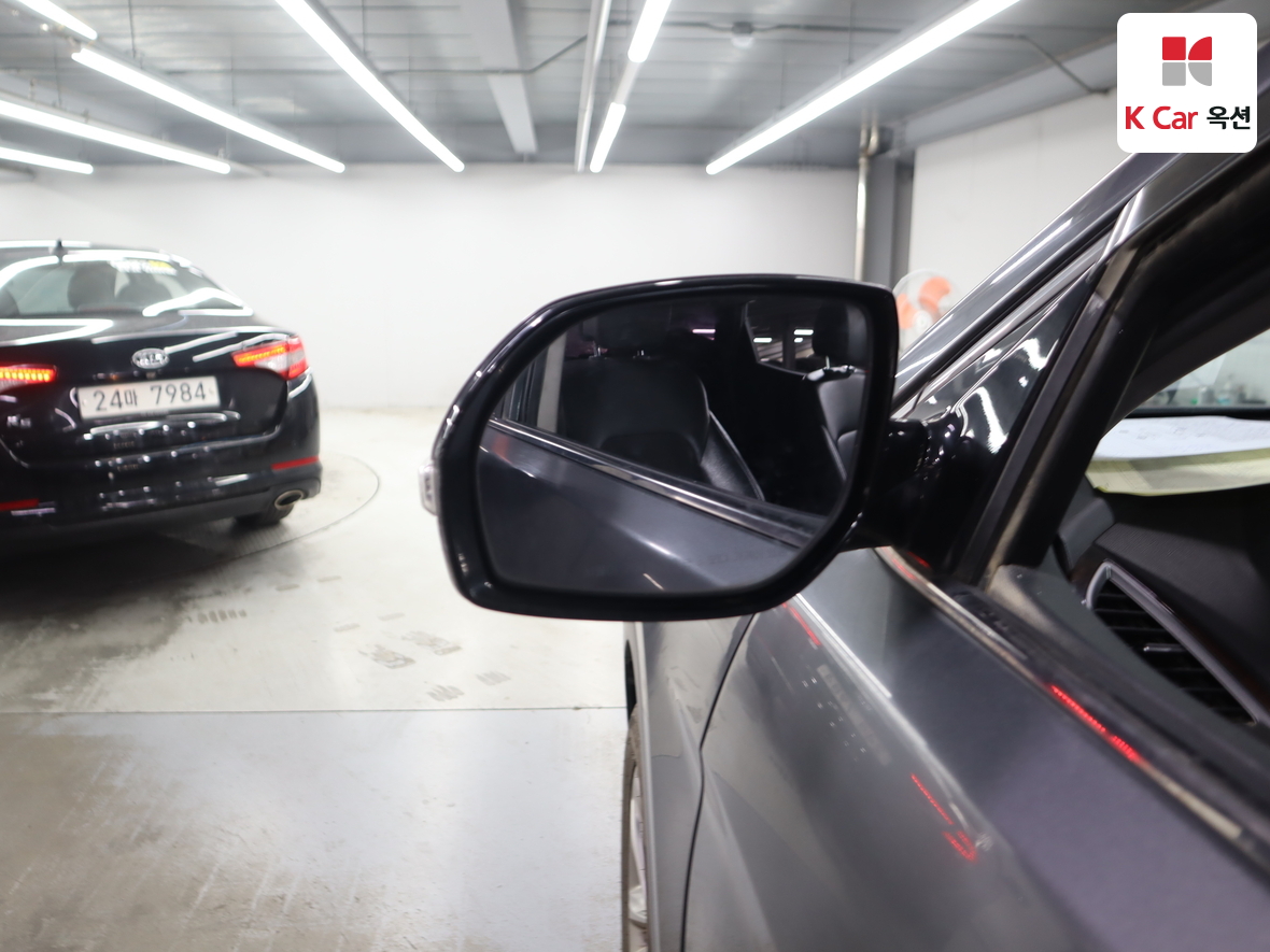 Hyundai Santa Fe 2016 - Image 22