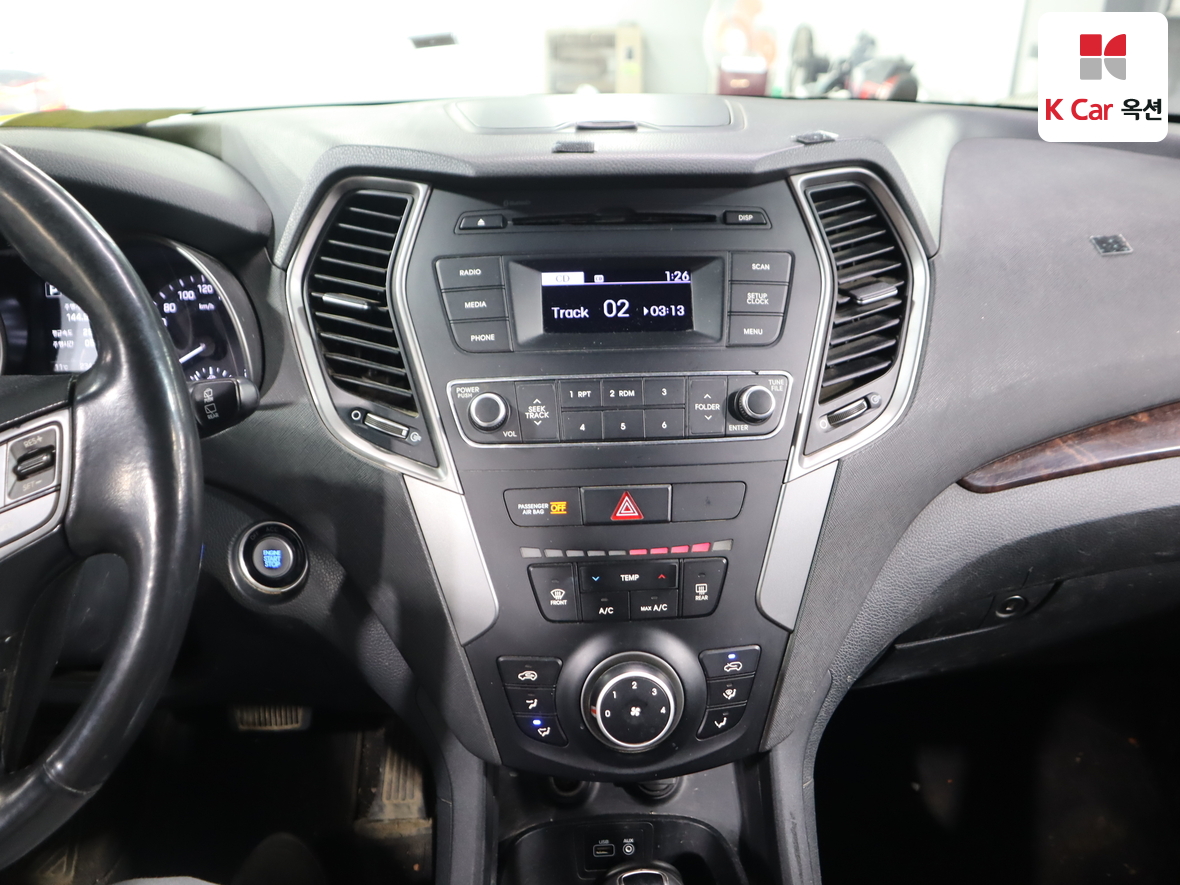 Hyundai Santa Fe 2016 - Image 6