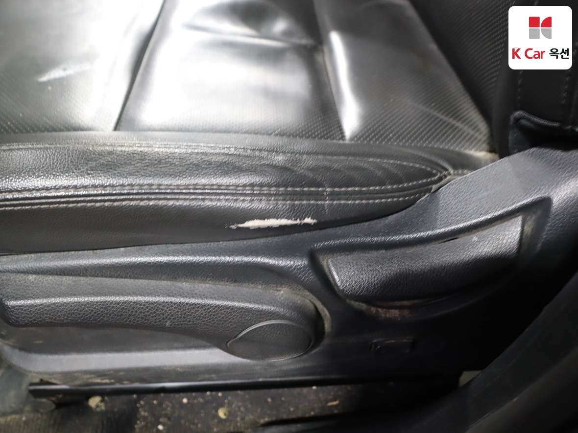 Hyundai Santa Fe 2016 - Image 20