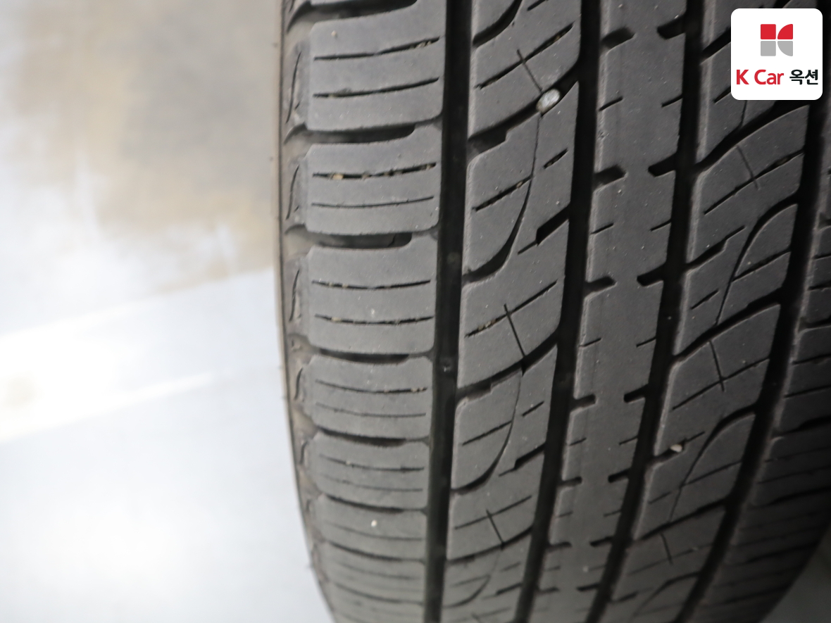 Hyundai Santa Fe 2016 - Image 33