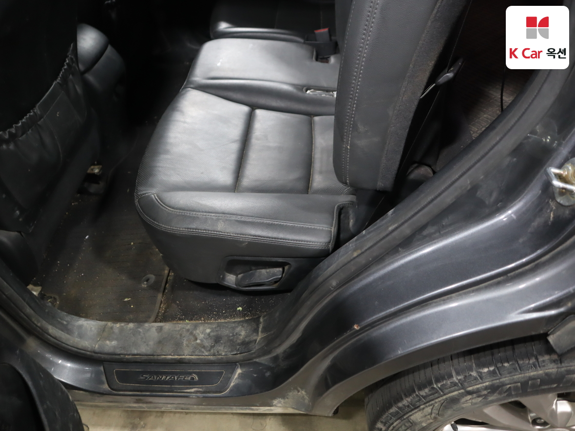 Hyundai Santa Fe 2016 - Image 24