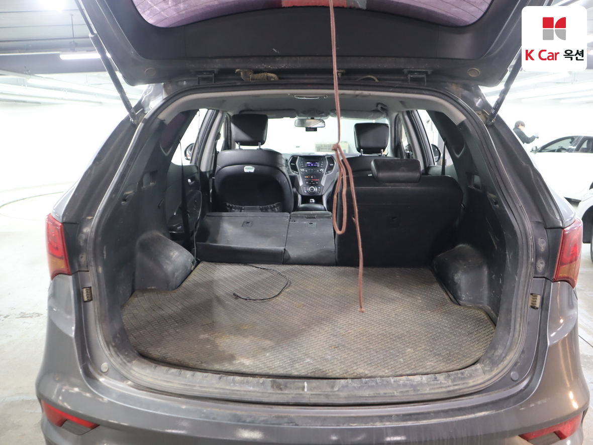 Hyundai Santa Fe 2016 - Image 26