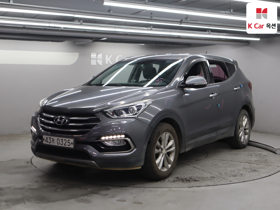 Hyundai Santa Fe 2016 - Image 1