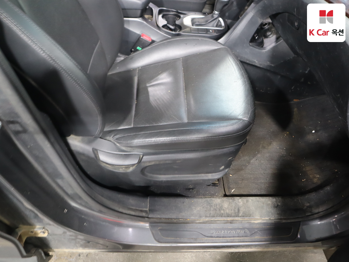 Hyundai Santa Fe 2016 - Image 31