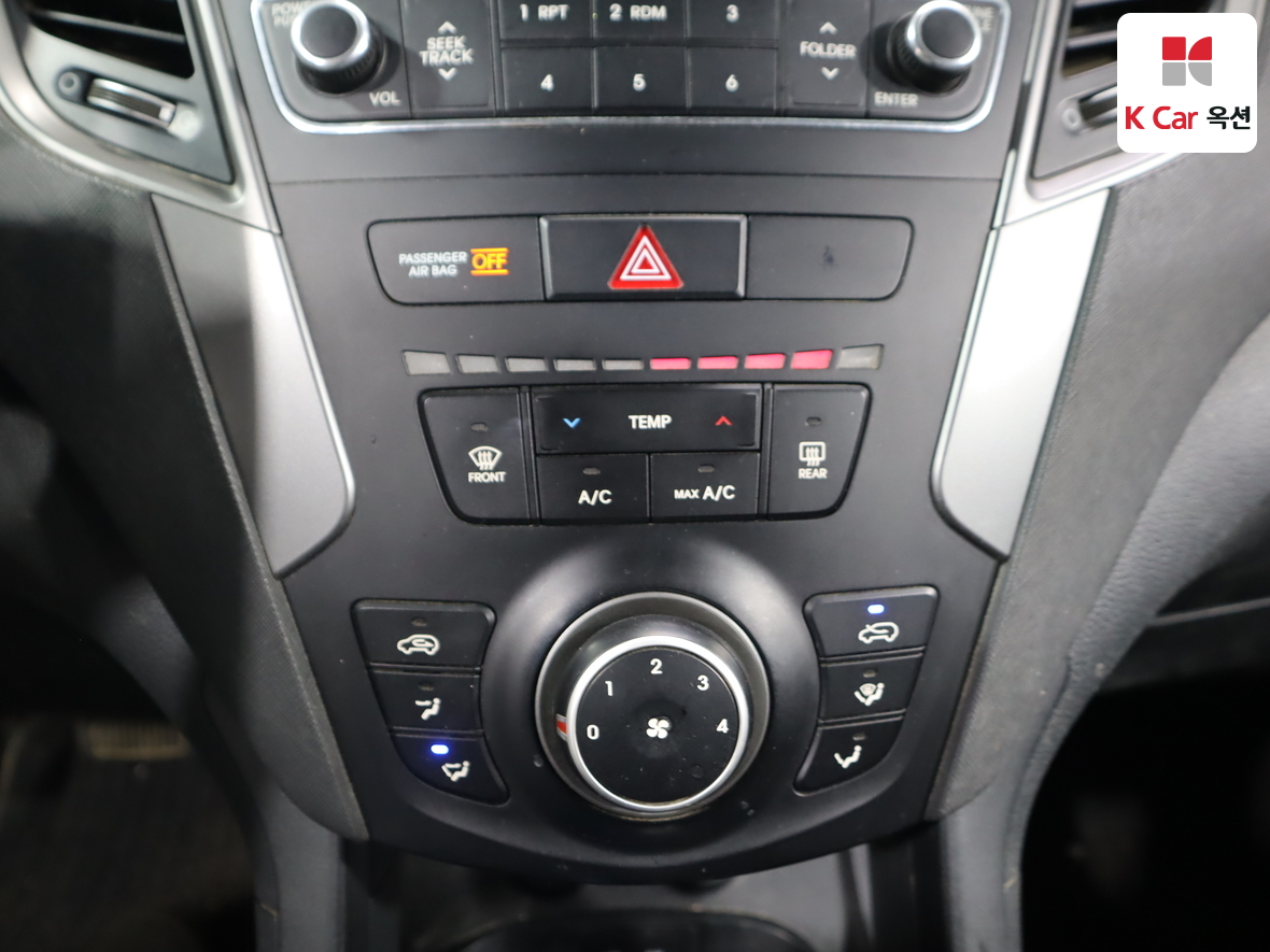 Hyundai Santa Fe 2016 - Image 15