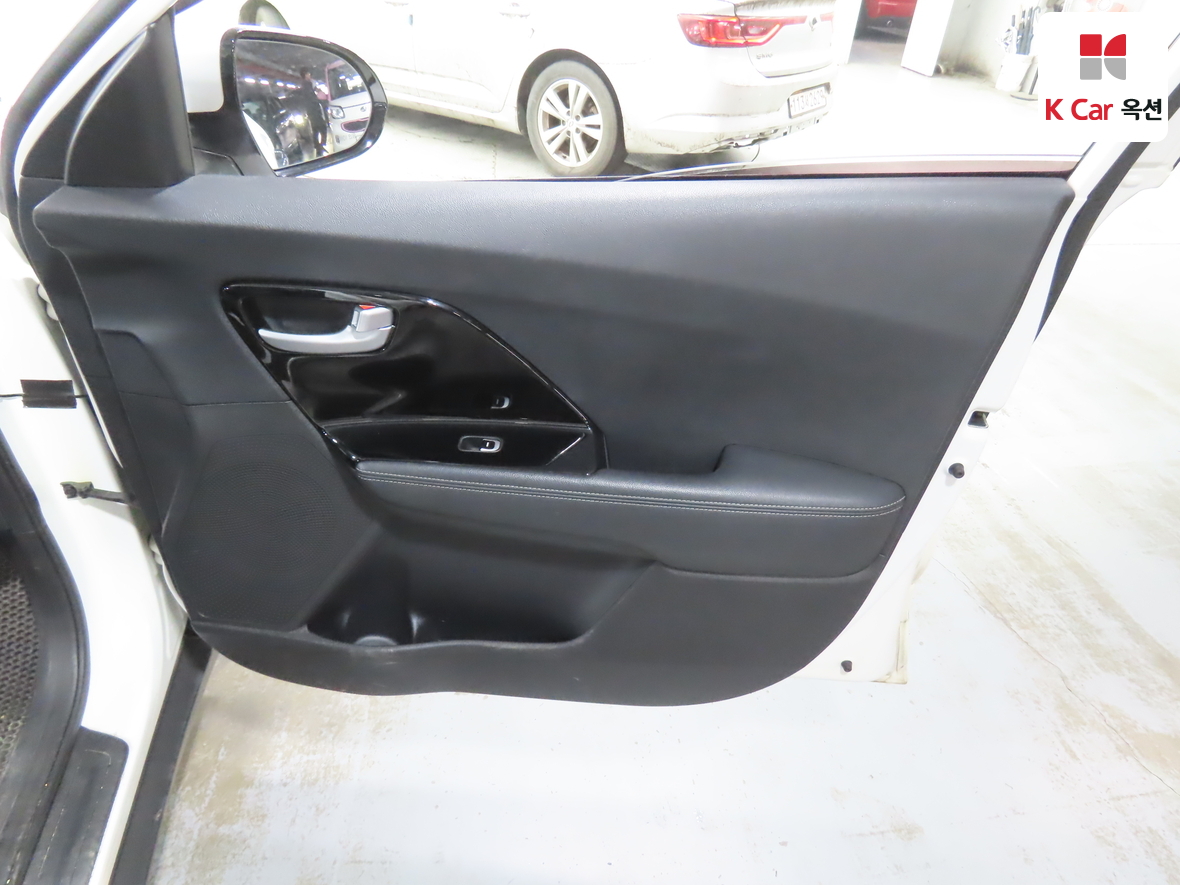 Kia Niro 2018 - Image 30