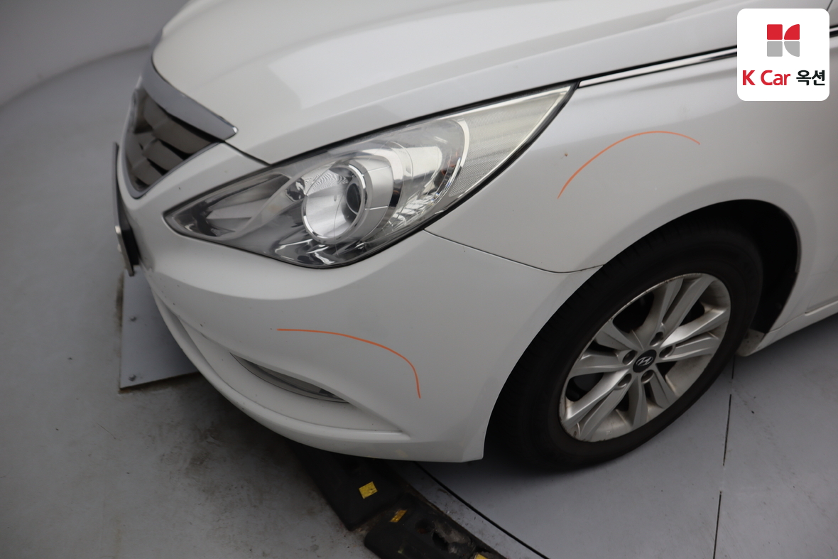 Hyundai Sonata 2011 - Image 43