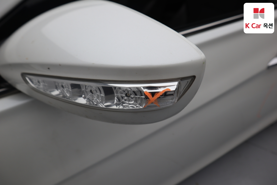 Hyundai Sonata 2011 - Image 44