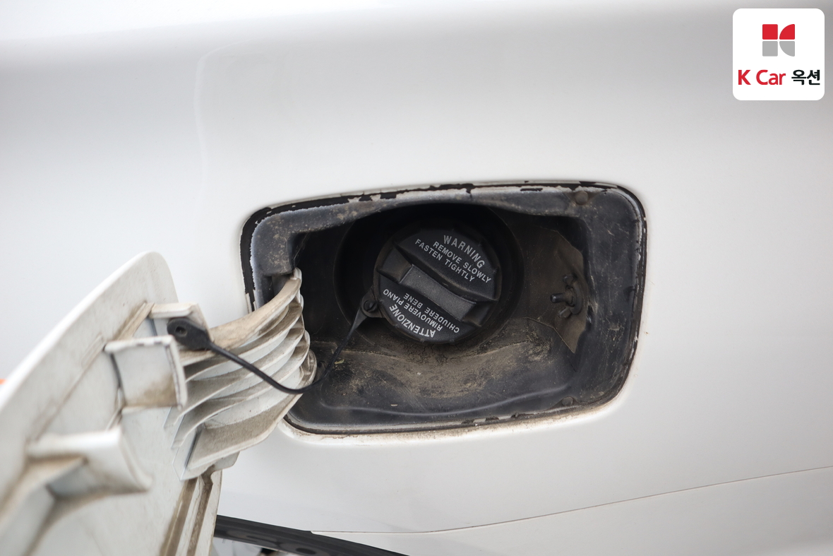 Hyundai Sonata 2011 - Image 27