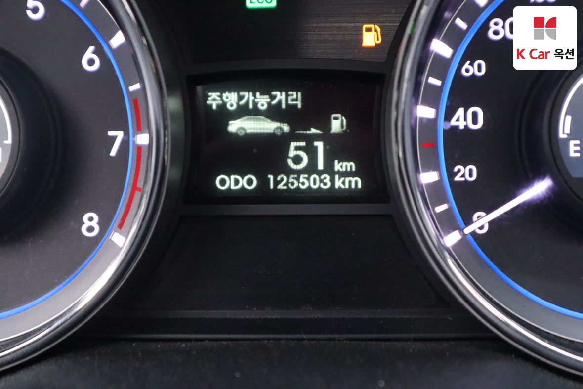 Hyundai Sonata 2011 - Image 4