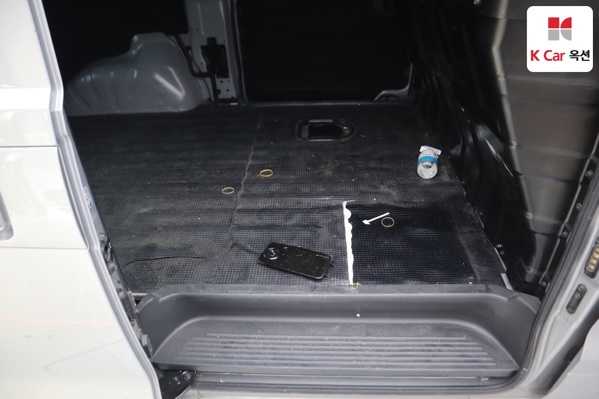 Hyundai Grand Starex 2020 - Image 23