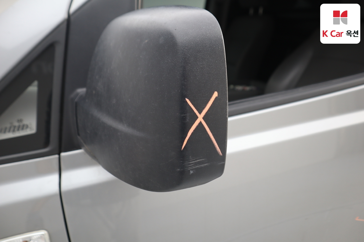 Hyundai Grand Starex 2020 - Image 38