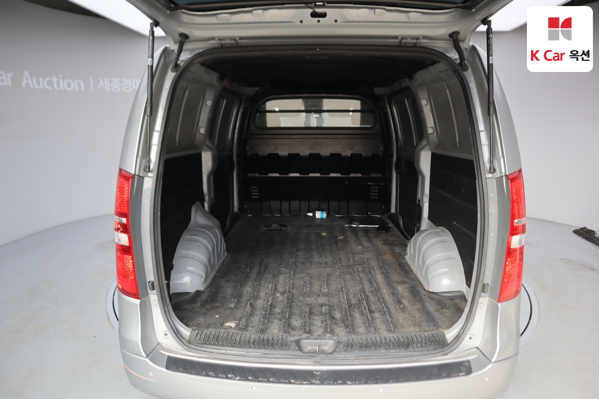 Hyundai Grand Starex 2020 - Image 22