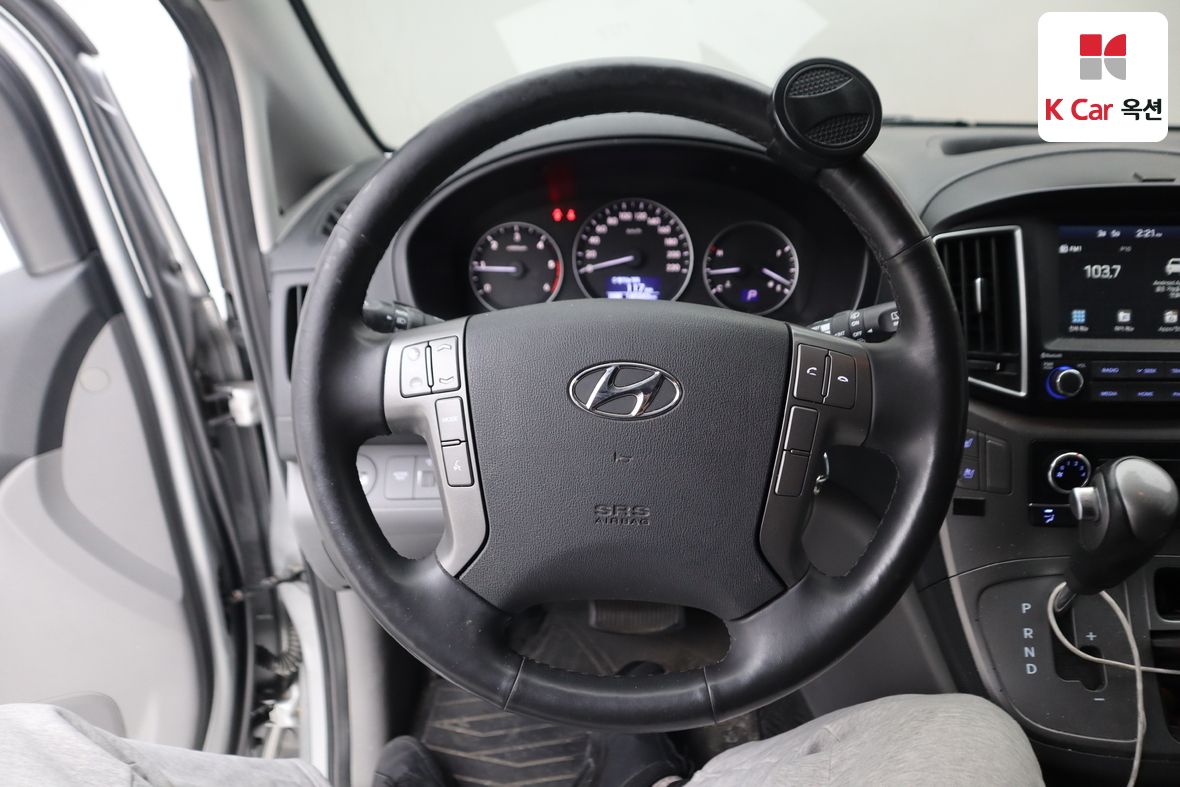 Hyundai Grand Starex 2020 - Image 10