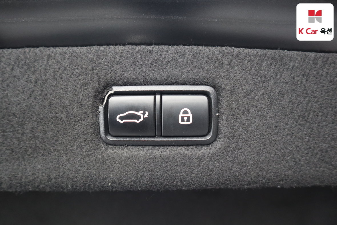 Hyundai Genesis EQ900 2016 - Image 29