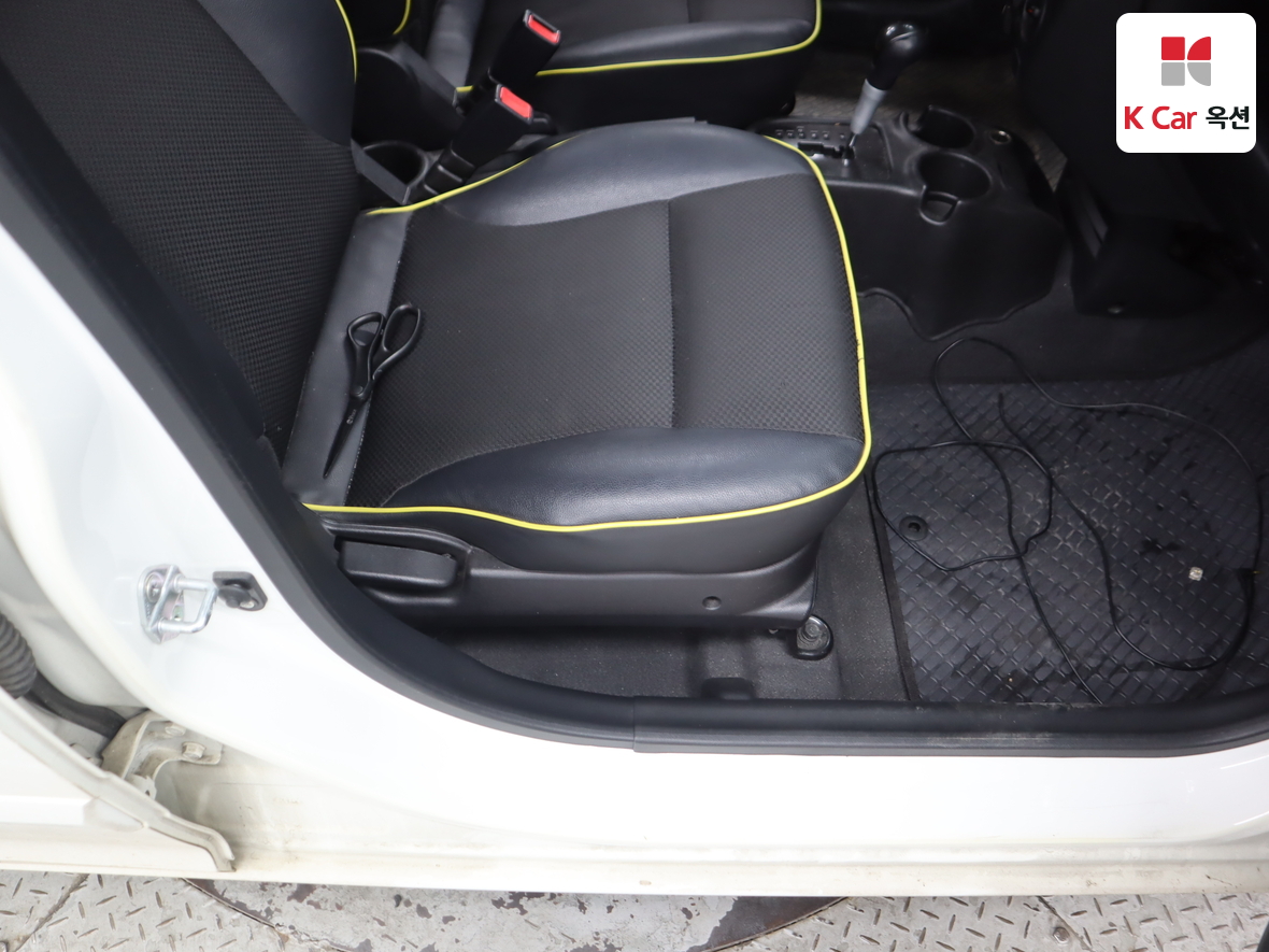 كيا مورنينج 2011 - صورة 28