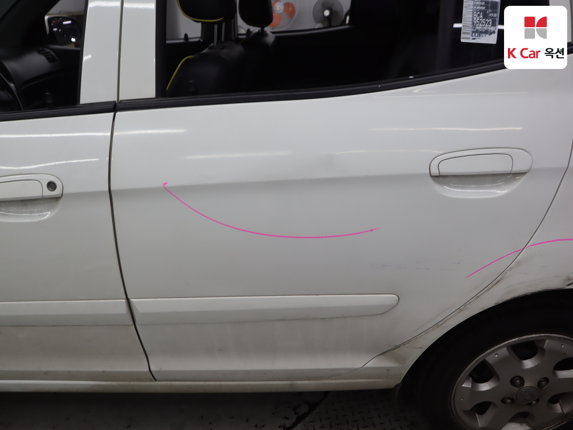 كيا مورنينج 2011 - صورة 35