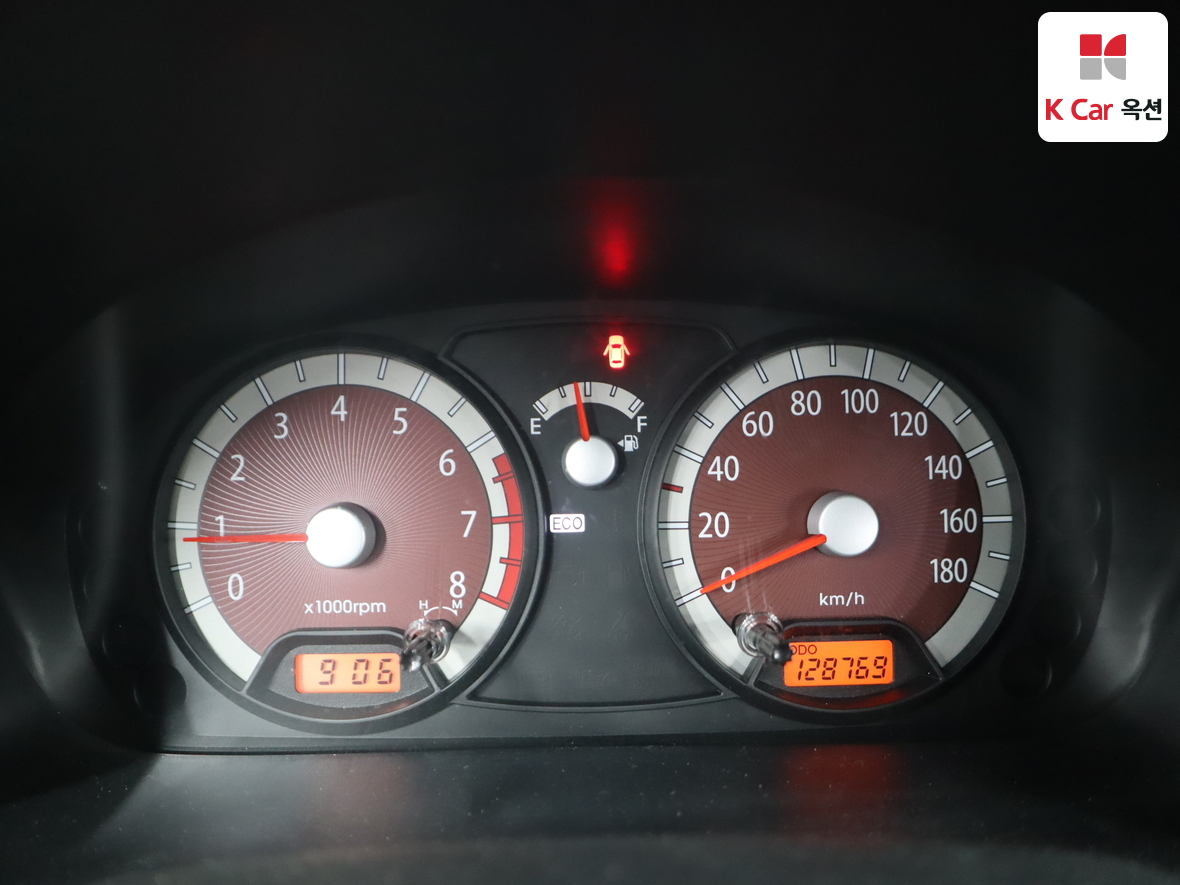 كيا مورنينج 2011 - صورة 5