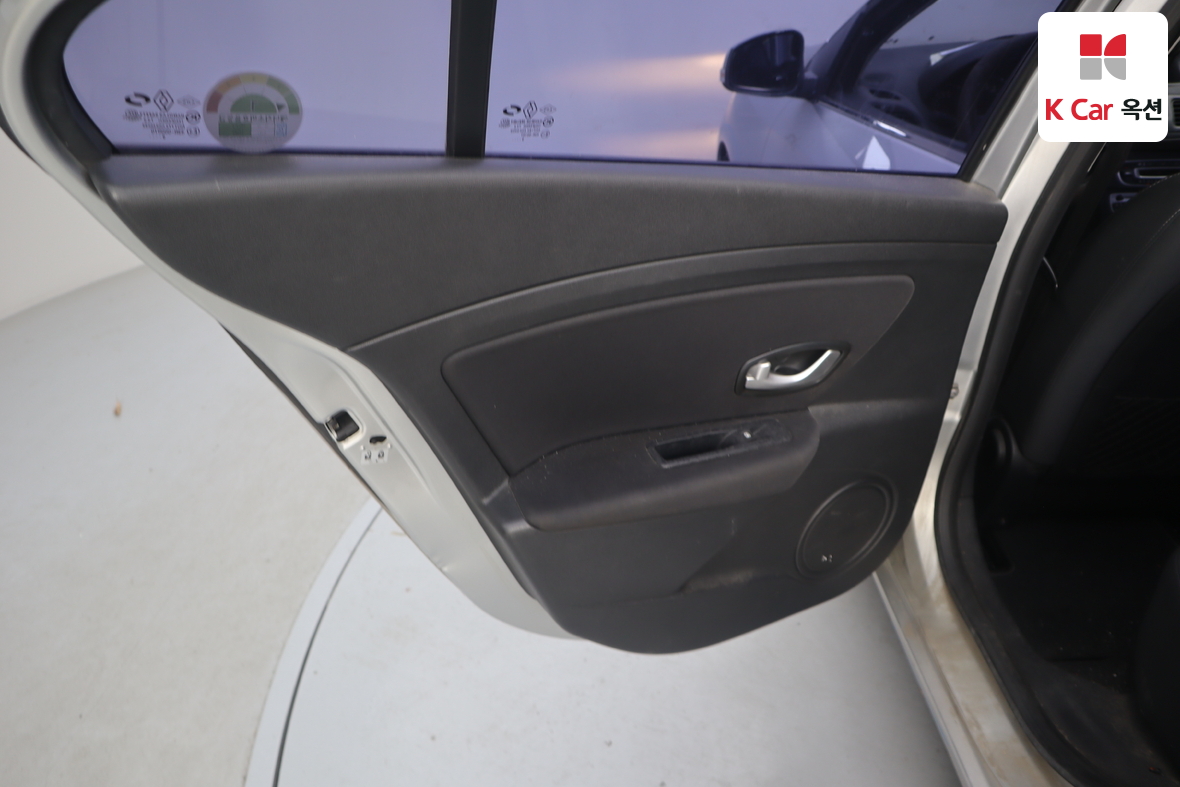 رينو كوريا SM3  2010 - صورة 22