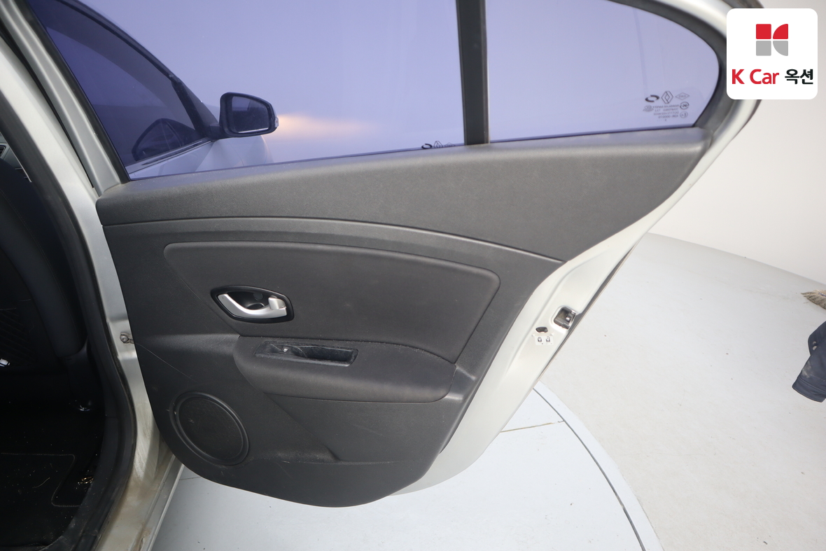 رينو كوريا SM3  2010 - صورة 26