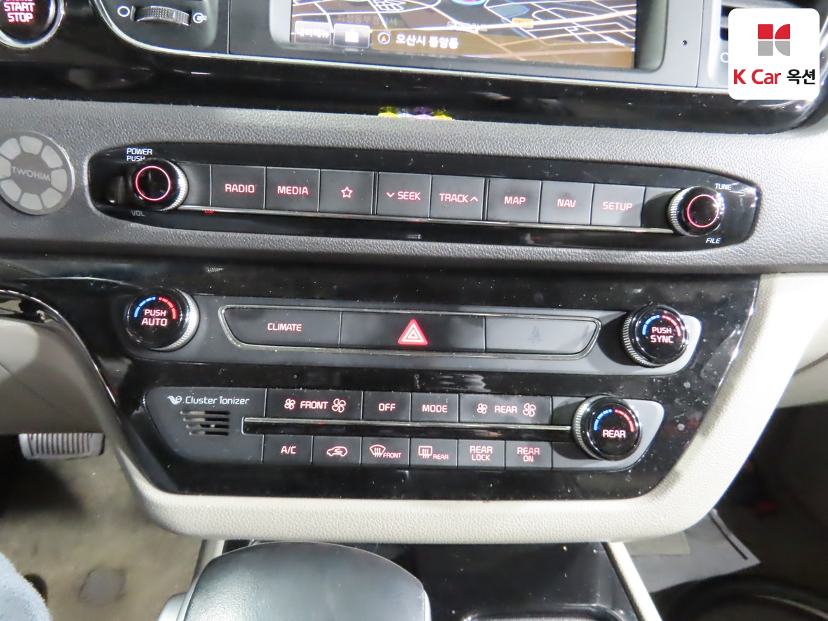 كيا نيو كارنيفال 2018 - صورة 15