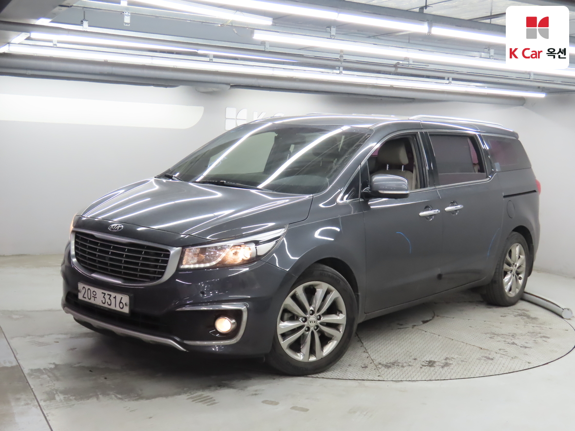 كيا نيو كارنيفال 2018 - صورة 1