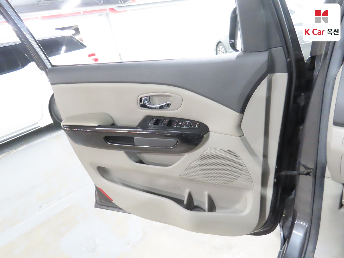 كيا نيو كارنيفال 2018 - صورة 8