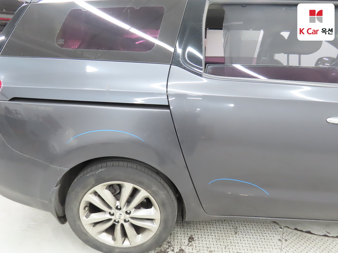 كيا نيو كارنيفال 2018 - صورة 39