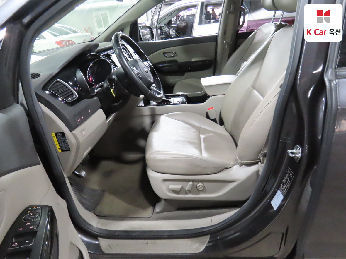 كيا نيو كارنيفال 2018 - صورة 18