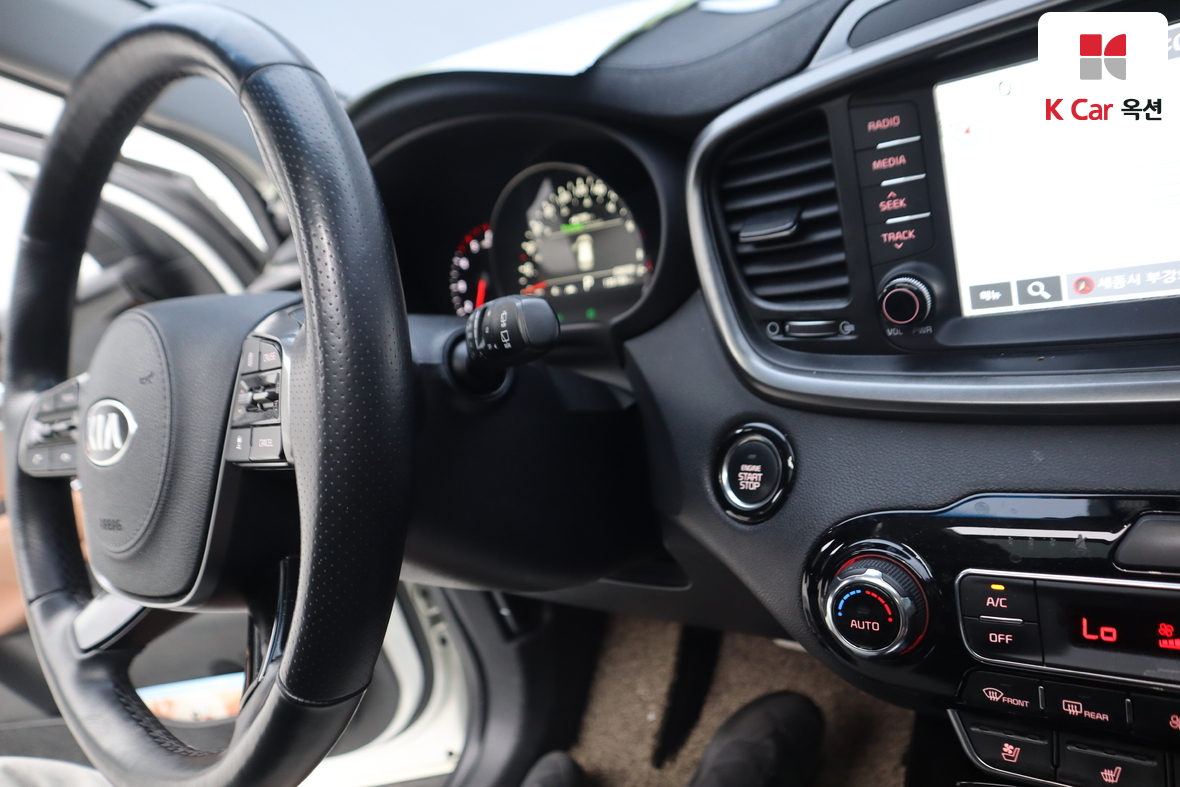 كيا سورينتو 2019 - صورة 11