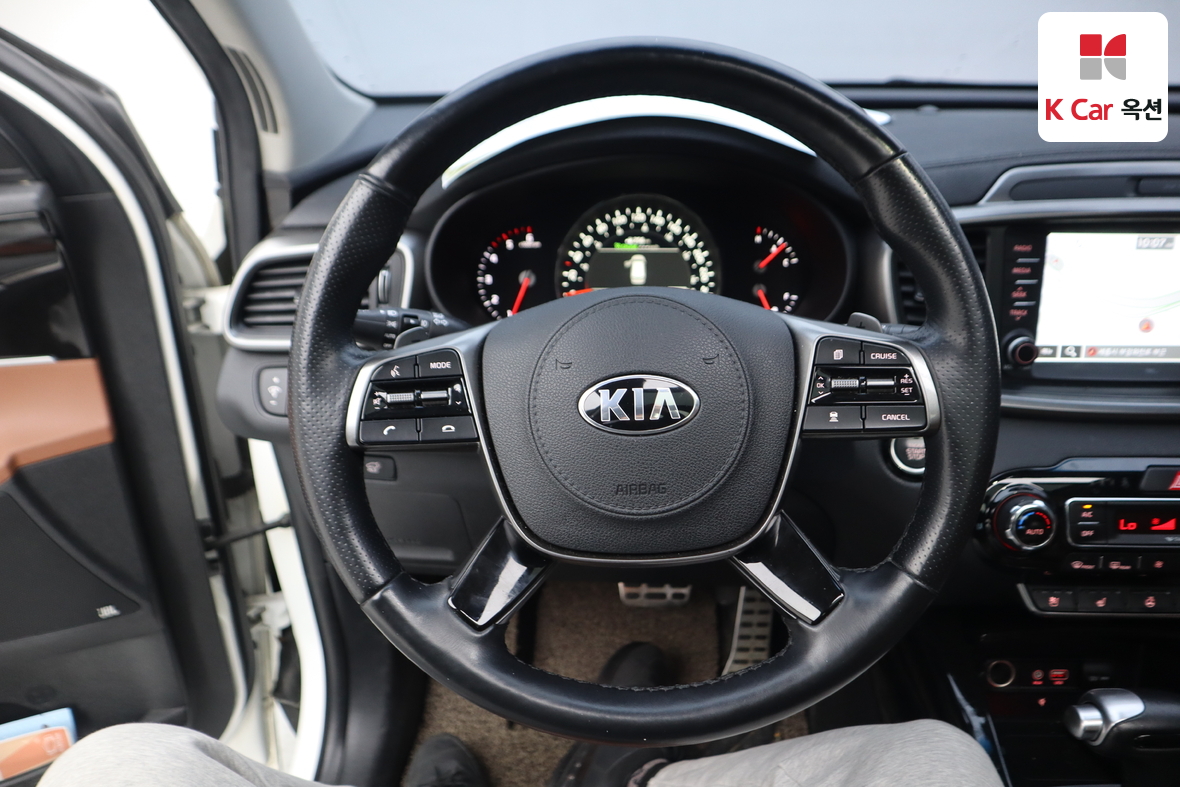 كيا سورينتو 2019 - صورة 10