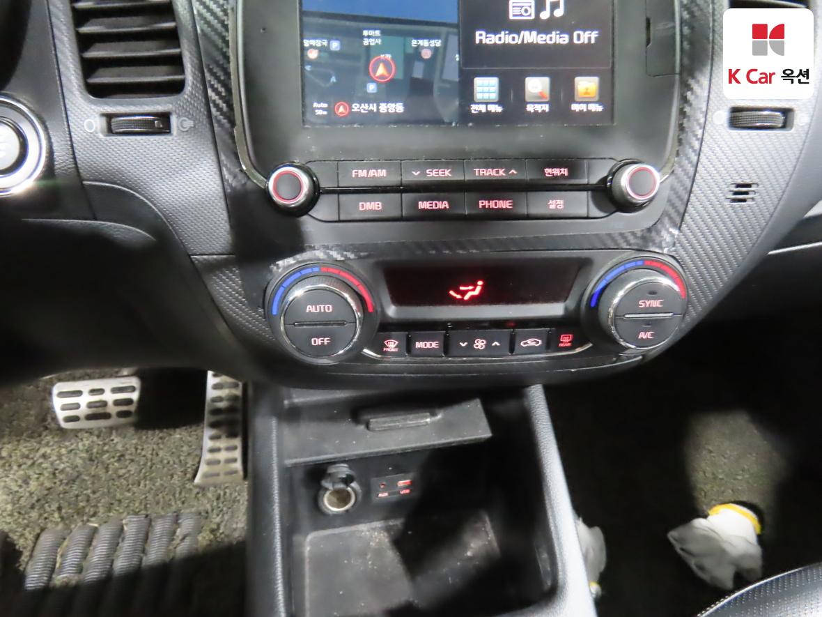 Kia K3 2016 - Image 15