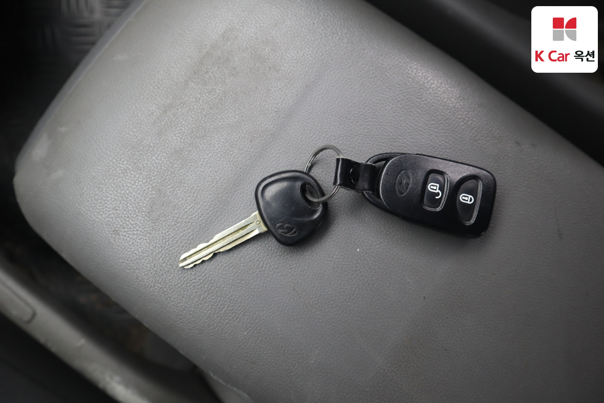 Hyundai Grand Starex 2015 - Image 16