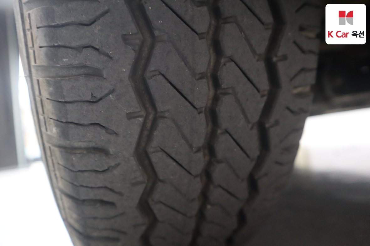 Hyundai Grand Starex 2015 - Image 33