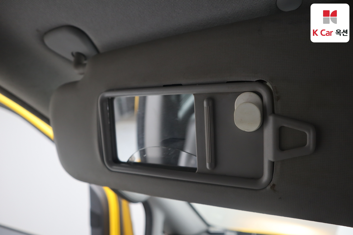 Hyundai Grand Starex 2015 - Image 17