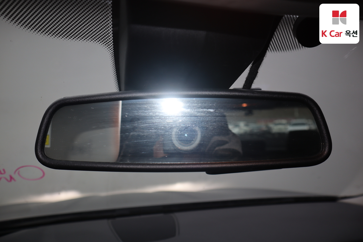 BMW 5 Series 2014 - Image 12