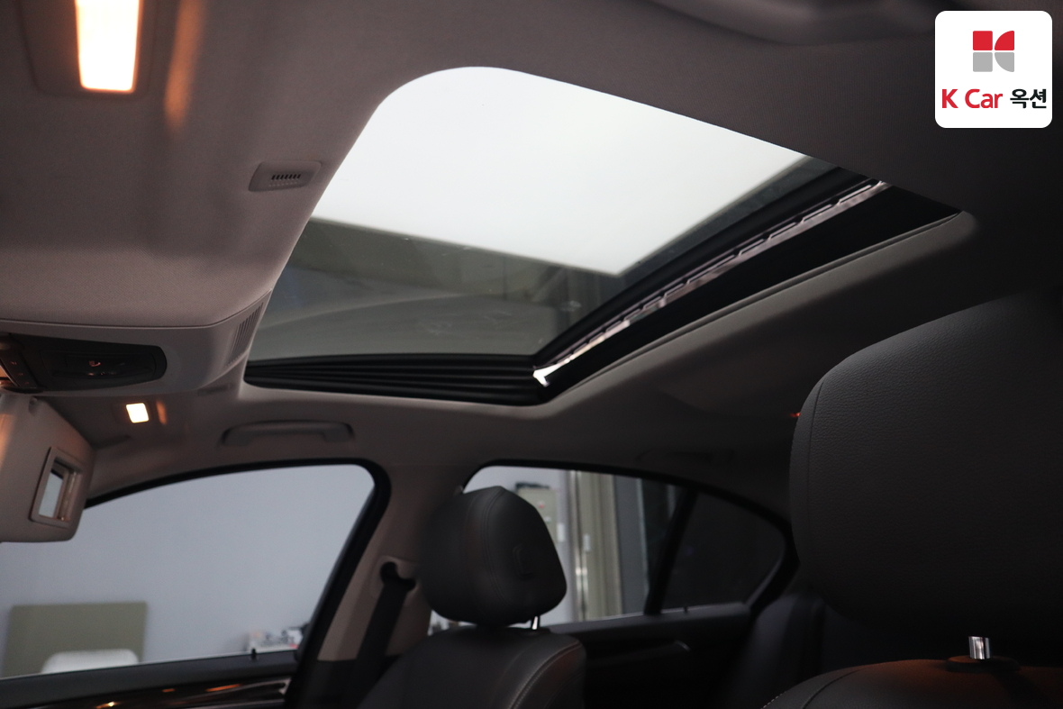 BMW 5 Series 2014 - Image 23