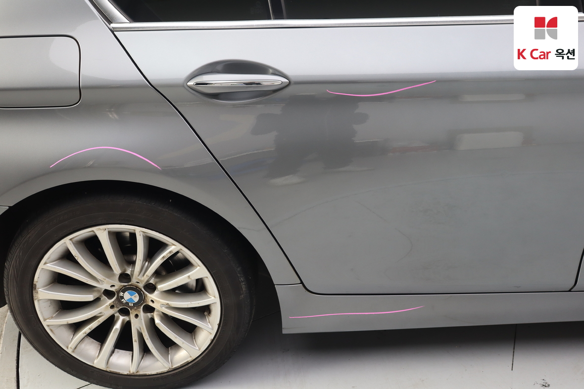 BMW 5 Series 2014 - Image 45