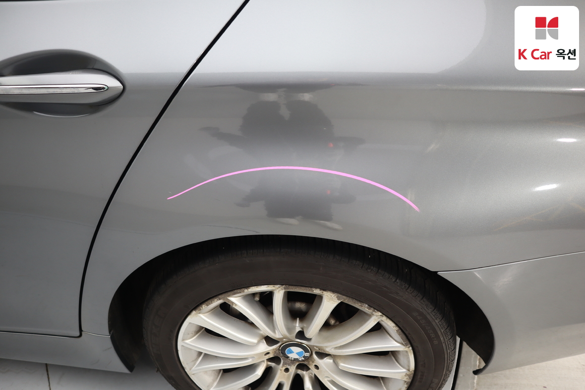 BMW 5 Series 2014 - Image 43