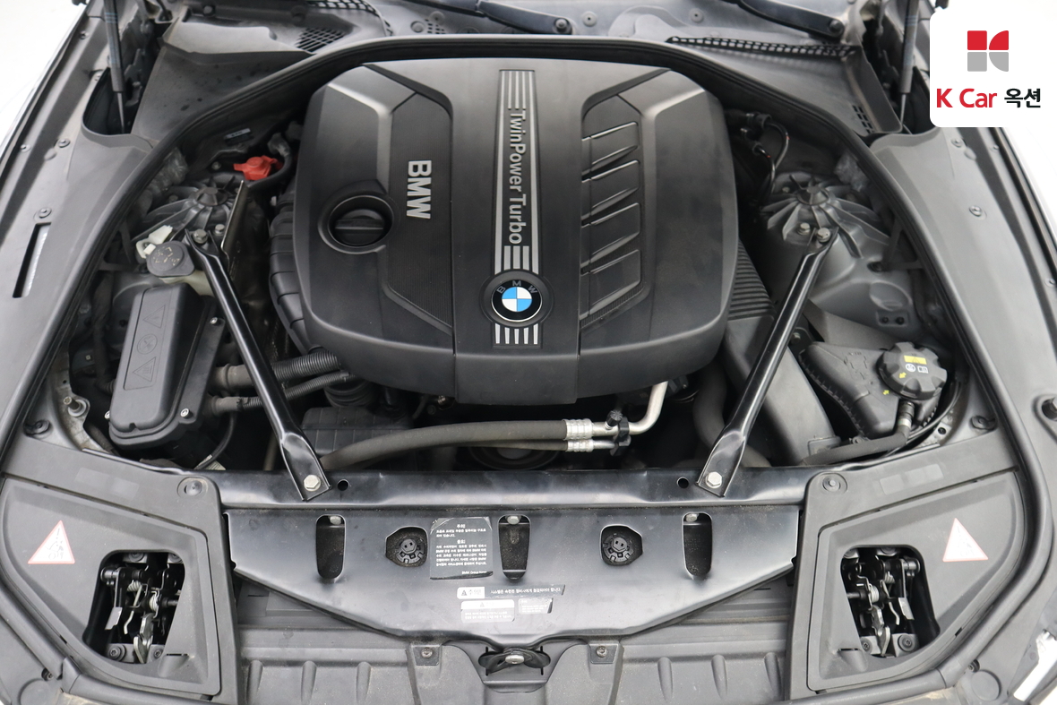 BMW 5 Series 2014 - Image 37