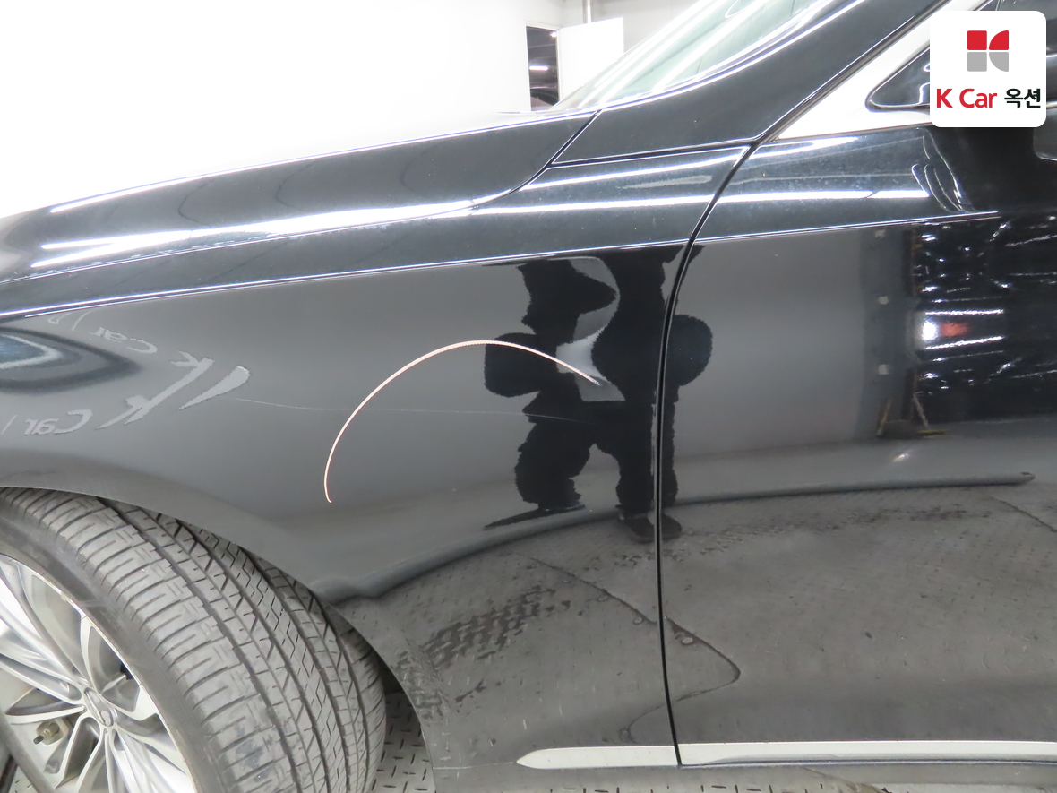 هيونداي جينيسيس 2014 - صورة 37