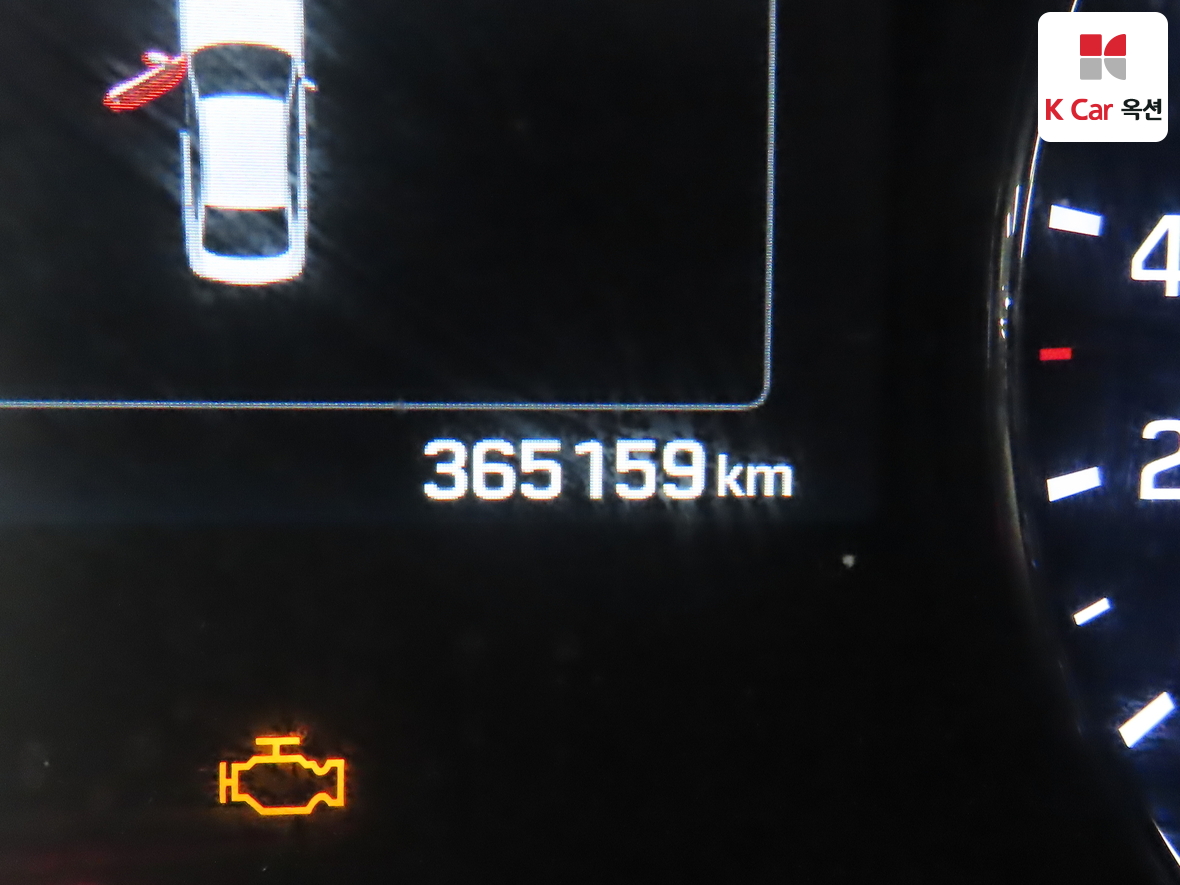 هيونداي جينيسيس 2014 - صورة 4